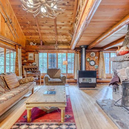 Zoe'S Log Cabin Welches Экстерьер фото