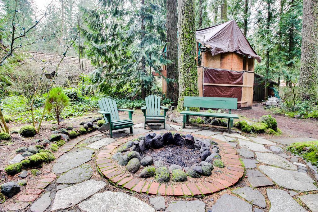 Zoe'S Log Cabin Welches Экстерьер фото